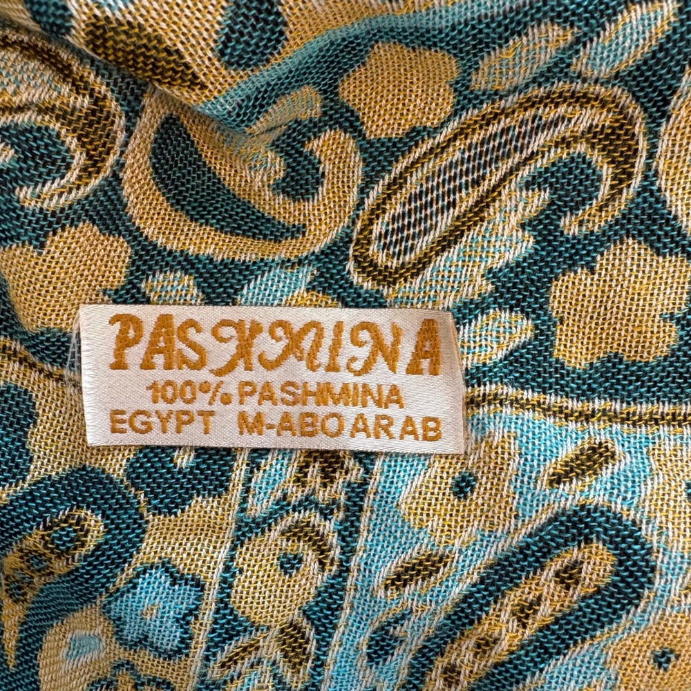 100% Pashmina Paisley Scarf Shawl Wrap Blue Cream Fringe Soft Boho Egypt - Picture 3 of 3